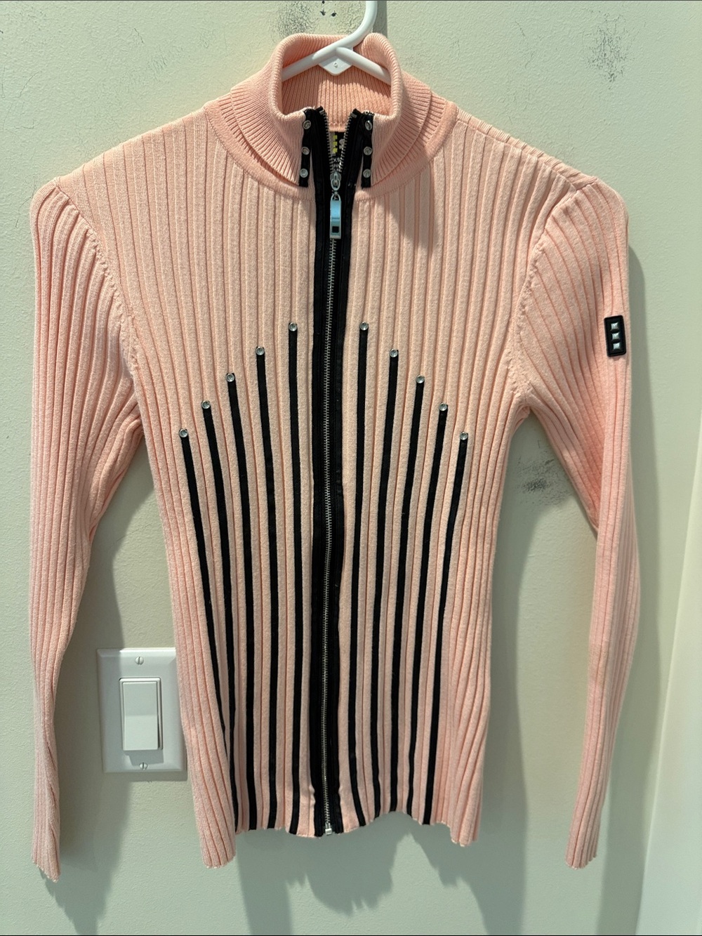 Jamie Sadock Ribbed Golf Full Zip sweater pink with black ribbon size XS